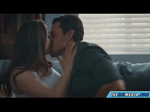 ❤️ Romantyczny seks z dobrą biuściastą mamusią Porno vk at us